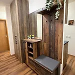 Star Grand Apartment *