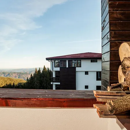 Star Grand Apartment *